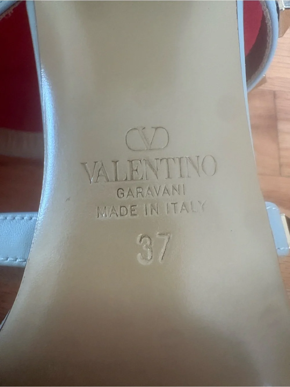 Valentino Garavani Rockstud Block Heel sandals in light blue